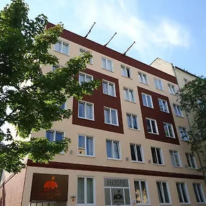 3* Hotel Apple